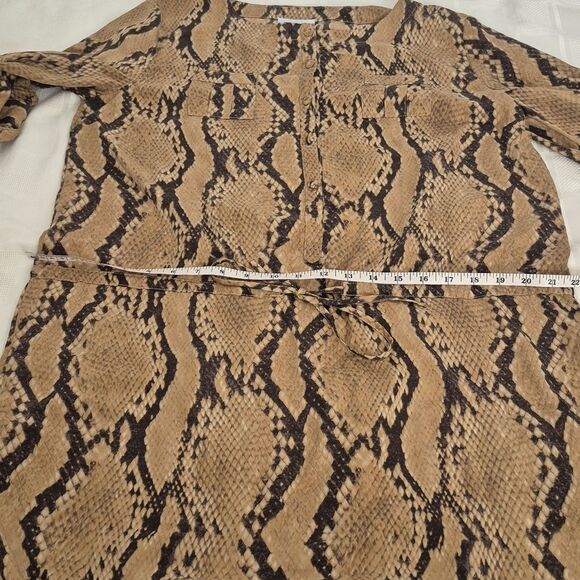 Snake Print Tan and Black Dress - Picture 11 of 16